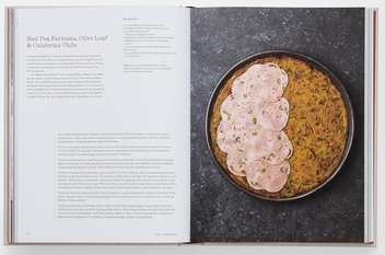 Паперова книга «On Meat: Modern Recipes for the Home Kitchen», авторів Джеремi Фокс, Рачел Шерідан - фото №6 - мініатюра