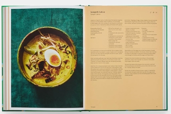Бумажная книга «The Indonesian Vegetarian Table», автор Петти Пандеан-Эллиотт - фото №5 - миниатюра