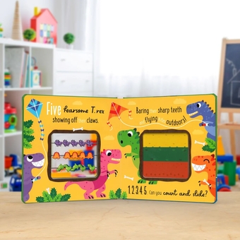 Паперова книга «Count and Slide Dinosaurs», автор Єлена Роджерс - фото №5 - мініатюра
