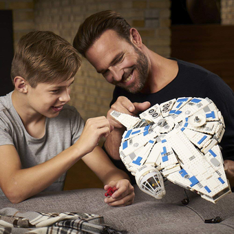  «Конструктор LEGO Star Wars Сокіл Тисячоліття на Дузі Кесселя 1414 деталей (75212)», бренду LEGO - фото №4 - мініатюра