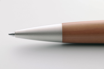  «Ручка шариковая Lamy 2000 Золотистый Тис (4014519648581)», бренда Lamy - фото №2 - миниатюра