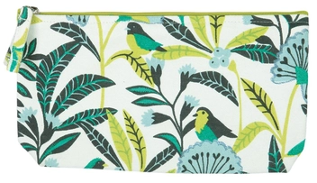 Бумажная книга «Avian Tropics Handmade Embroidered Pouch» - фото №1 - миниатюра