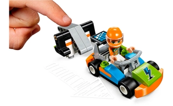  «Конструктор LEGO Friends Автомийка 325 деталей (41350)», бренду LEGO - фото №4 - мініатюра