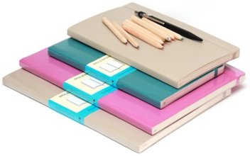  «Записная книжка большого формата Moleskine Classic в мягком переплете Бежевая в точку (QP624G4#978-88-6732-378-4)», бренда Moleskine - фото №9 - миниатюра