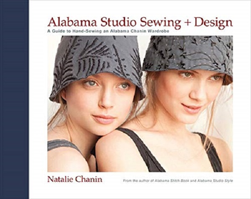 Бумажная книга «Alabama Studio Sewing & Design. A Guide to Hand-sewing an Alabama Chanin Wardrobe», автор Натали Чейнин - фото №1 - миниатюра