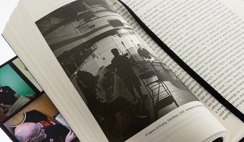 Бумажная книга «Мені подзвонив Вейн», автор Владимир Мула - фото №4 - миниатюра