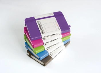  «Записная книжка LEUCHTTURM1917 Мини чистые листы желтая (344983)», бренда Leuchtturm1917 - фото №5 - миниатюра