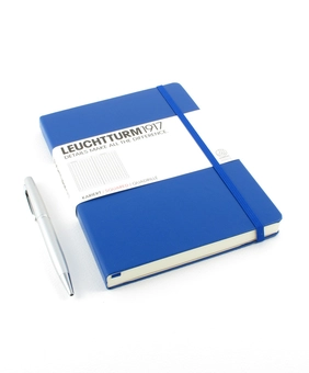  «Записная книжка Leuchtturm1917 Medium линейка синяя (342707)», бренда Leuchtturm1917 - фото №2 - миниатюра