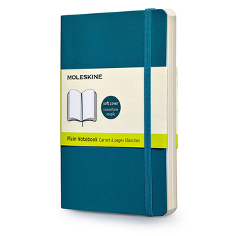  «Карманная записная книжка Moleskine Classic Soft нелинованная бирюзовая (QP613B6#9788867323593)», бренда Moleskine - фото №2 - миниатюра