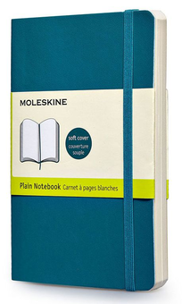  «Карманная записная книжка Moleskine Classic Soft нелинованная бирюзовая (QP613B6#9788867323593)», бренда Moleskine - фото №1 - миниатюра