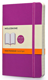 «Карманная записная книжка Moleskine Classic Soft в линейку маджента (QP611H4#9788867323524)», бренда Moleskine - фото №1 - миниатюра