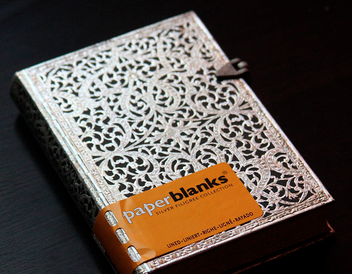  «Блокнот Paperblanks Тень классический карманный (PB2186-5)», бренда Paperblanks - фото №4 - миниатюра