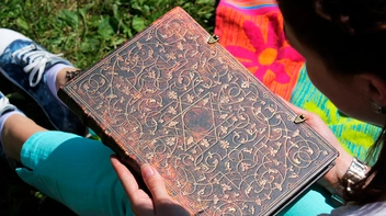  «Записная книжка Paperblanks Гролье карманная (PB2584-9)», бренда Paperblanks - фото №6 - миниатюра
