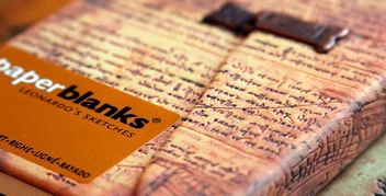  «Записная книжка Paperblanks Репортер Солнце и лунный свет карманный (PB2168-1)», бренда Paperblanks - фото №4 - миниатюра