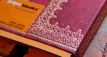  «Записная книжка Paperblanks Фольгированное тиснение линейка (PB5910)», бренда Paperblanks - фото №8 - миниатюра