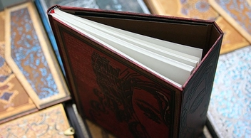  «Блокнот Paperblanks Эми Уайнхаус Слёзы высыхают карманный (PB2527-6)», бренда Paperblanks - фото №5 - миниатюра