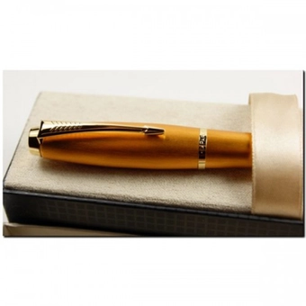  «Перова ручка Parker Urban Premium Mandarin жовта (21 212Y)», бренду Parker - фото №4 - мініатюра