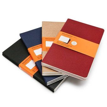  «Блокнот Moleskine Cahier средний в клетку бордо 3 шт (CH117)», бренда Moleskine - фото №3 - миниатюра