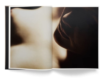 Бумажная книга «David Lynch, Digital Nudes», автор Дэвид Линч - фото №6 - миниатюра