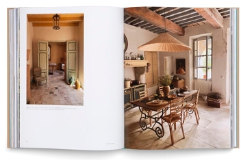 Бумажная книга «Cote d'Azur Living: The Residences and Interiors of the French Riviera» - фото №6 - миниатюра
