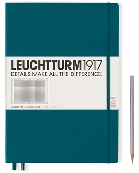  «Блокнот Leuchtturm1917 Master Slim Клетка Тихоокеанский зеленый (359789)», бренда Leuchtturm1917 - фото №1 - миниатюра