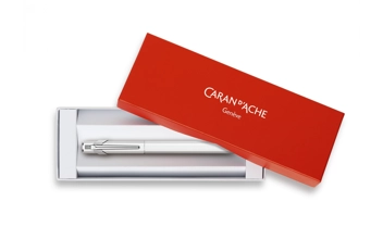 «Перьевая ручка Caran d'Ache 849 белая (840.001)», бренда Caran d'Ache - фото №4 - миниатюра