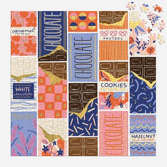  «At the Chocolate Bar 500 Piece Foil Puzzle», бренда Galison - фото №4 - миниатюра
