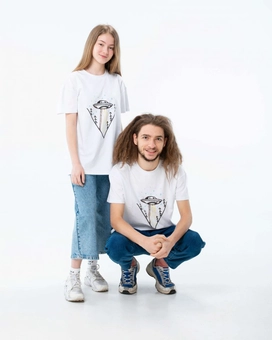 «Футболка Handcrafts by orphans Космічна тарілка Біла S», brand Handcrafts by Orphans - фото №6 - миниатюра