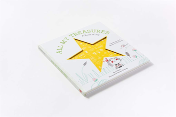 Бумажная книга «All My Treasures: A Book of Joy», автор Джо Витек - фото №3 - миниатюра