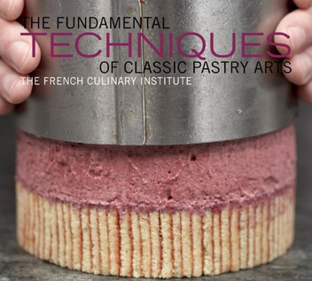 Бумажная книга «The Fundamental Techniques of Classic Pastry Arts», автор Джудит Чоут - фото №3 - миниатюра