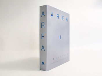 Бумажная книга «Area. 1983-1987», авторов Эрик Гуд, Дженнифер Гуд - фото №2 - миниатюра