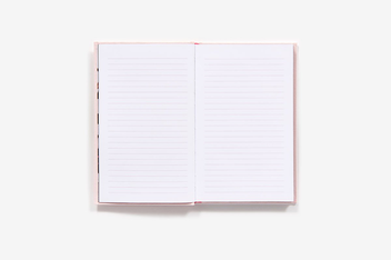 Бумажная книга «Barbie Style Hardcover Journal» - фото №5 - миниатюра