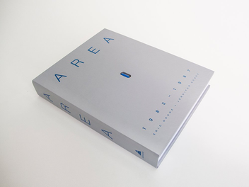 Бумажная книга «Area. 1983-1987», авторов Эрик Гуд, Дженнифер Гуд - фото №3 - миниатюра