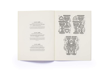 Паперова книга «Tarot Colouring Book. A Personal Growth Colouring Journey», автор Дайана Мак-Махон Колліс - фото №4 - мініатюра