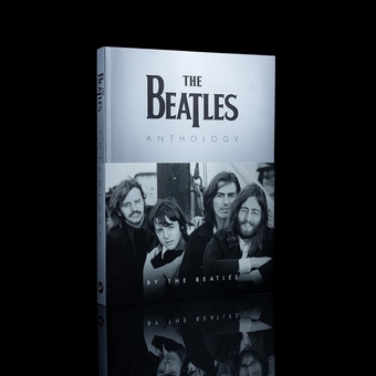 Бумажная книга «The Beatles Anthology (25th Anniversary Edition)», автор Битлз - фото №2 - миниатюра