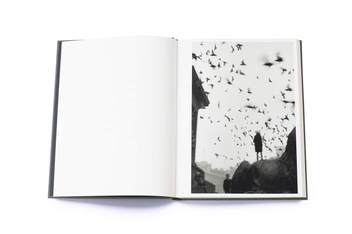 Бумажная книга «Sergio Larrain. London. 1959», автор Роберто Боланьо - фото №5 - миниатюра
