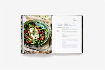 Бумажная книга «Pure & Simple: A Natural Food Way of Life», автор Паскаль Нессенс - фото №6 - миниатюра