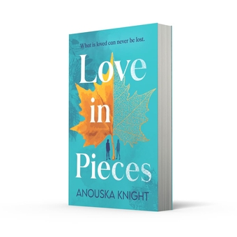 Бумажная книга «Love in Pieces», автор Анушка Найт - фото №2 - миниатюра
