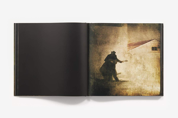 Бумажная книга «Tom Waits by Matt Mahurin», автор Мэтт Мэхурин - фото №5 - миниатюра
