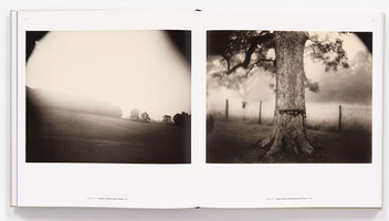Бумажная книга «Sally Mann. A Thousand Crossings», авторов Сара Гриноу, Сара Кеннел - фото №3 - миниатюра
