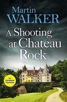 Бумажная книга «A Shooting at Chateau Rock», автор Мартин Уокер - фото №1 - миниатюра