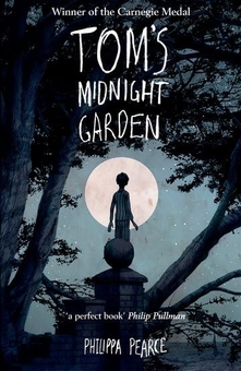 Бумажная книга «Tom's Midnight Garden », автор Филиппа Пирс - фото №2 - миниатюра
