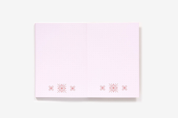 Бумажная книга «Jot Dot Doodle Notebook. Pink and Rose Gold» - фото №6 - миниатюра