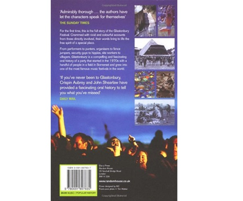 Паперова книга «Glastonbury: An Oral History of the Music, Mud & Magic», авторів Кріспін Обрі, Джон Ширло - фото №3 - мініатюра