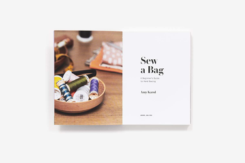 Бумажная книга «Sew a Bag. A Beginner’s Guide to Hand Sewing», автор Эми Кэрол - фото №6 - миниатюра