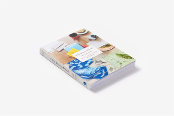 Бумажная книга «A Year Between Friends. Crafts, Recipes, Letters, and Stories», автор Мария Александра Веттезе - фото №6 - миниатюра