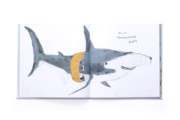 Паперова книга «Almost an Animal Alphabet», автор Кеті Віггерс - фото №6 - мініатюра