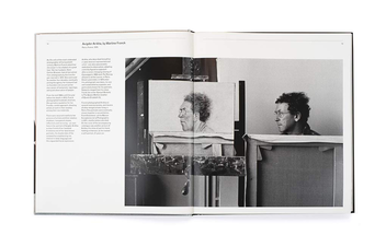 Бумажная книга «Magnum Artists. When Great Photographers Meet Great Artists», автор Саймон Бэйнбридж - фото №7 - миниатюра