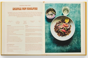 Паперова книга «Classic Indian Recipes», автор Пушпеш Пант - фото №8 - мініатюра
