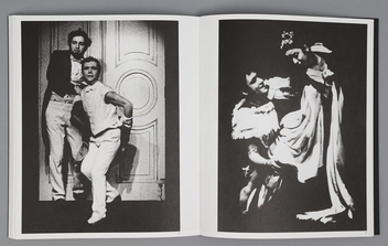 Паперова книга «Josef Koudelka. Theatre» - фото №6 - мініатюра